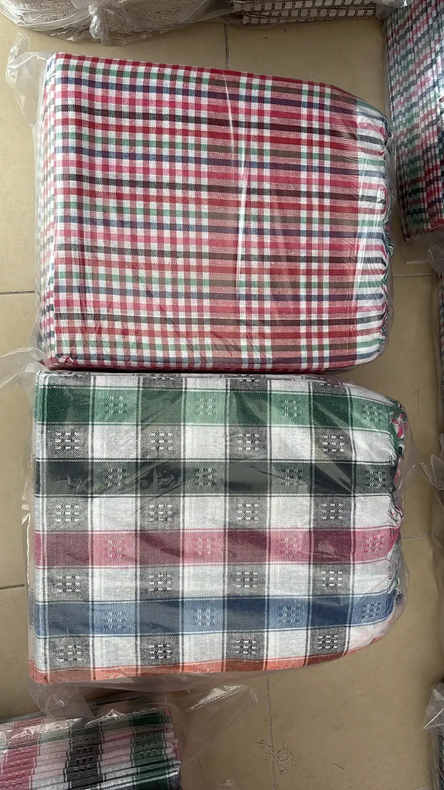 140x140 kareli sofra bezi modelleri toptan satış